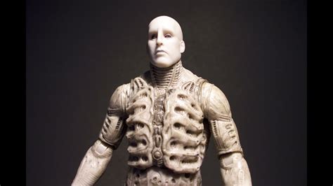 NECA PROMETHEUS ENGINEER IN PRESSURE SUIT SERIES 1 ACTION FIGURE TOY ...
