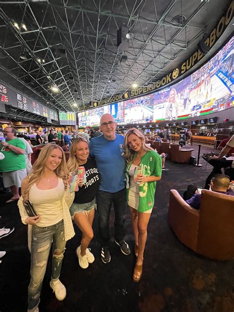 Carmine Bianco on Twitter: "The Clubhouse is really alive! #Wagertalk