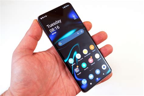 Xiaomi 12 Smartphone Review - TechView