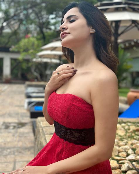 Ashu Reddy Fan Photos | Ashu Reddy Pictures, Images - 83889 - FilmiBeat