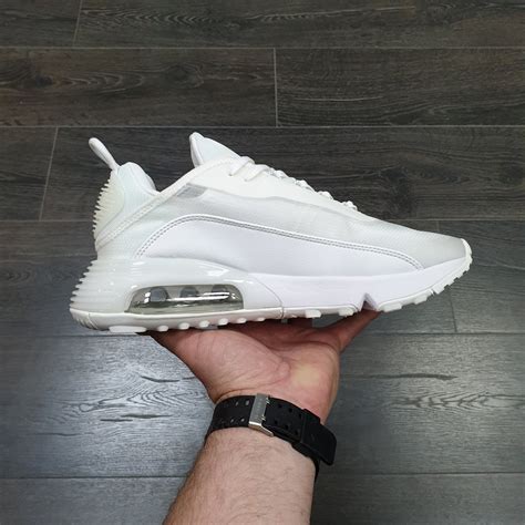Купить кроссовки Найк Эйр Макс 2090 | Nike Air Max 2090 Triple White в ...