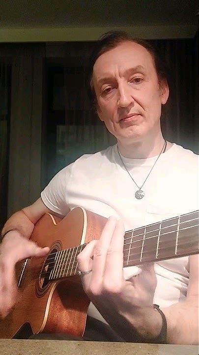 Испанский бой на гитаре! #shorts #guitar #испанскаягитара #guitarcover ...