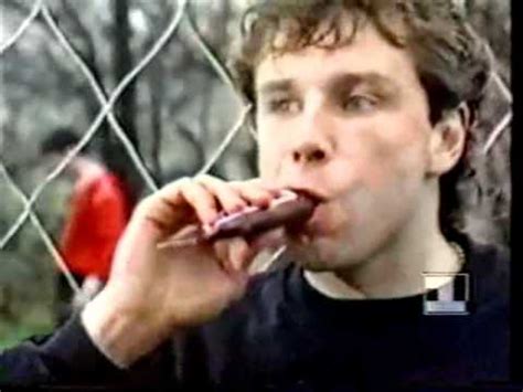 Дмитрий Харин в рекламе "Snickers" (1994 год) - YouTube