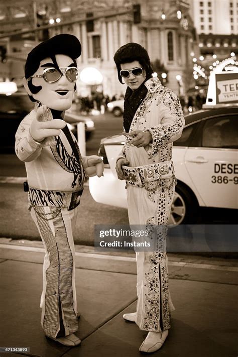 Elvis Impersonators High-Res Stock Photo - Getty Images