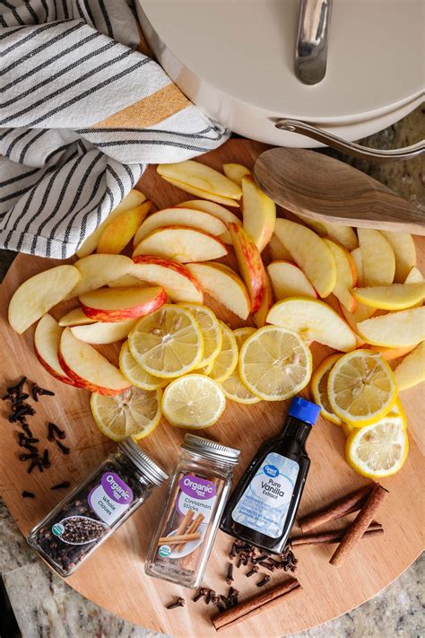 How to Make Your House Smell Good Naturally in 16 Ways - DESIGN IT ...