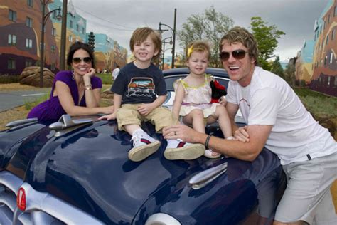 Rascal Flatts' Joe Don Rooney and Family 'Excited' for Baby