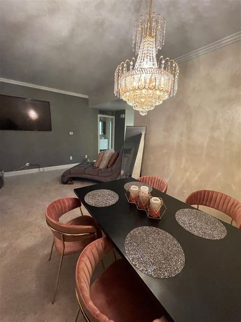 Downtown Detroit Apartment Vacation Rentals - Detroit, MI | Airbnb
