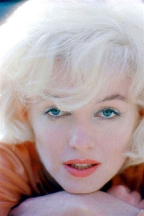 MM beautiful blue eyes! | Marilyn, Marilyn monroe old, Marilyn monroe