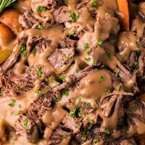 Slow Cooker Pot Roast with Red Wine - xoxoBella