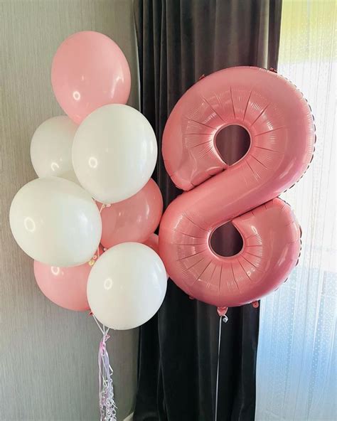 DIY Number Balloon Decor