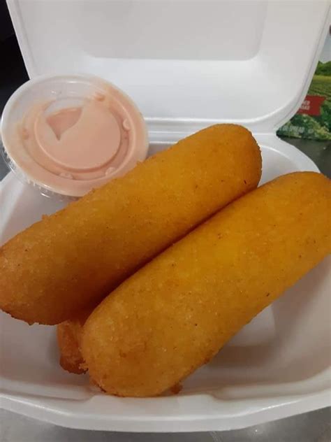Sorullos de maiz con queso 😋😋🤤 y... - Puerto Rico Restaurant