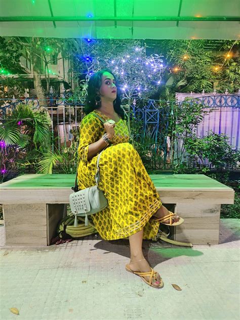 Salu, Indian Transsexual adult performer in Chandigarh (2)