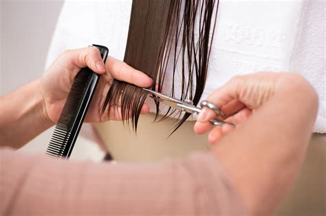 Daily Hair Care Routines To Help You Achieve Healthy Hair - The