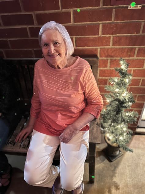 Funeraria Luz De Paz: Memorial Services and Obituaries