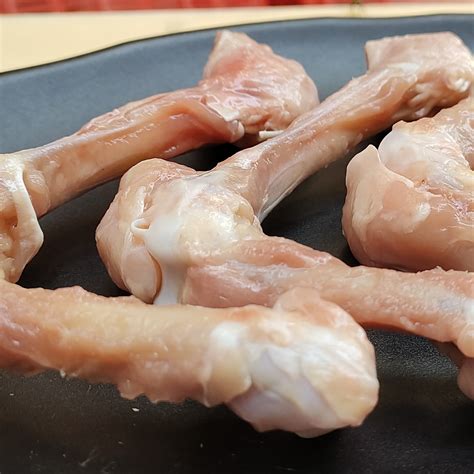 Frozen Chicken Bones - Pet Basket