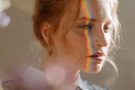 5 изъянов во внешности женщины 30+, которые отталкивают мужчин | Femmie