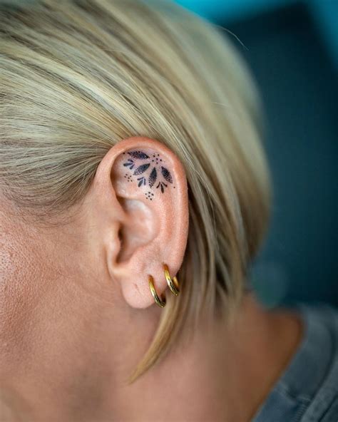 Tattoo Na Orelha Feminina - As melhores inspirações de tatuagem na orelha feminina para você copiar