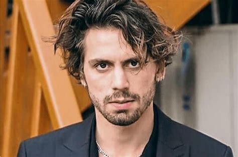 Tarik Emir Tekin age, height, weight, wife, dating, net worth, bio