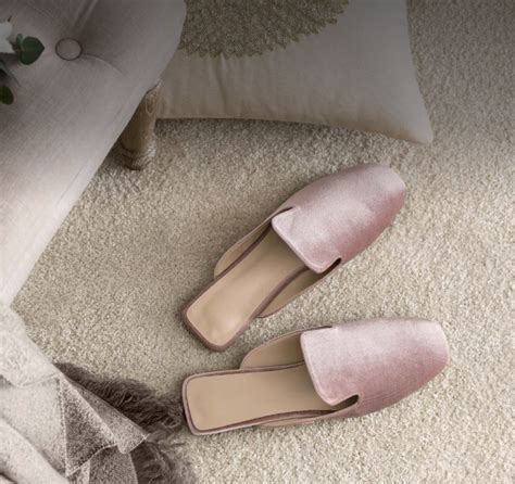 Luxury Bedding & Linens, Bed & Bath Essentials, Window Treatments | TOGAS