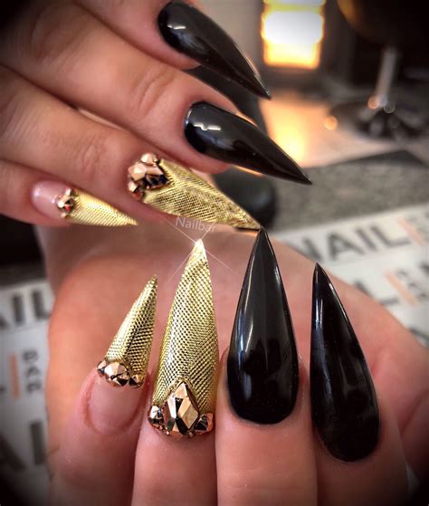 Pin by Nailbar on Nails | Halloween nail art, Nails, Cool nail designs