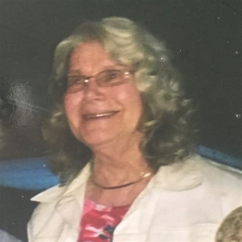 obitmichigan.com: Making a Difference, One Obituary at a Time - b2x7t4a