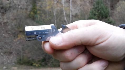 Derringer REX 1,5" II - YouTube