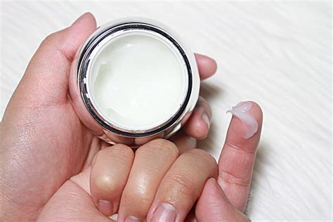 ReSkin Anti-Wrinkle Snail Eye Gel Cream Review - Linda Thao