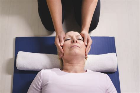 reiki leve    certification training classes