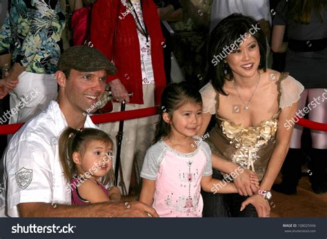 Kristi Yamaguchi Family World Premiere Wall Stock Photo (Edit Now ...