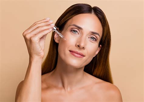 Сыворотка с витамином С для лица: ТОП-5 лучших средств La Roche‑Posay