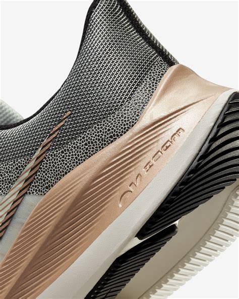 Nike Winflo 8 Premium Women's Road Running Shoes. Nike UK