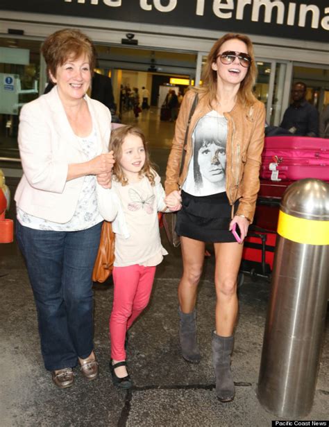 Geri Halliwell Steps Out With Daughter Bluebell At Heathrow (PHOTO ...