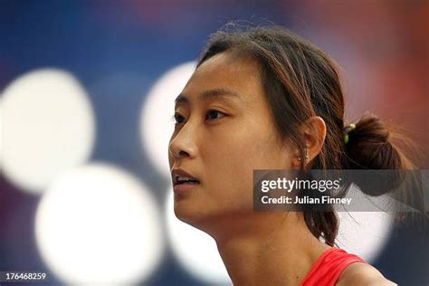 li ling pole vaulter   premium high res pictures getty images