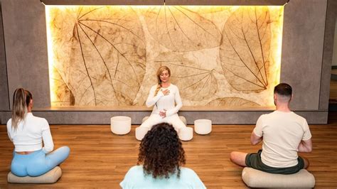 Sound meditation: Everything you need to know about this healing ...