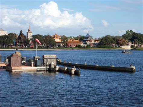 Hurricane Shutters Sky Lake | Affordable High-End Hurricane Protection