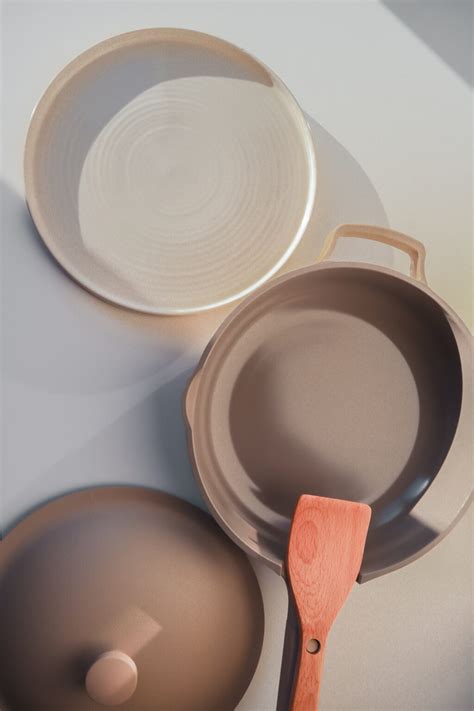 The 6 Best Ceramic Frying Pan Options on the Market for 2023