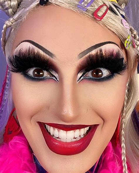 Bussy Queen