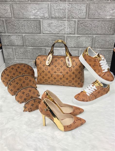 Pin by Simone Alves on Bolsa de marca | Women bags fashion, Fashion ...