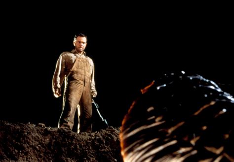 Фото: Люди в черном / Кадр из фильма «Люди в черном» (1997) #2287648
