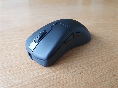 My review of the Fantech Helios XD5 : r/MouseReview