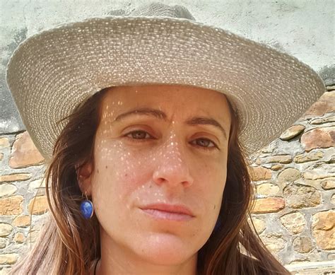 "Este cuervo fue el cantante de mi banda": La catarsis literaria de