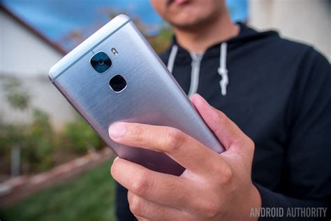 LeEco bringing its phones to more US retailers - Android Authority