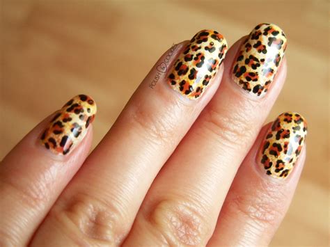 Paznokcie panterka - 13 modnych wzorów manicure