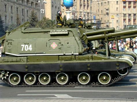 Нацистские кресты на броне
