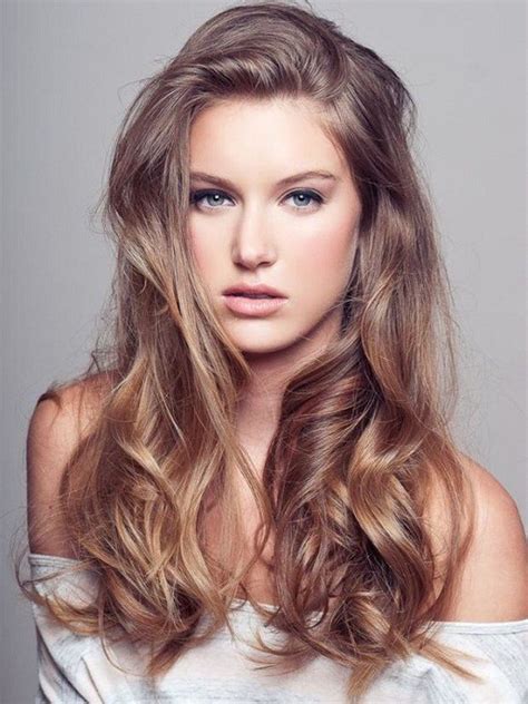 15 Mousy Brown Hair Ideas: Elevating Natural Tones