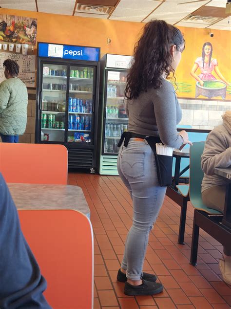 cute latina waitresses tight jeans forum