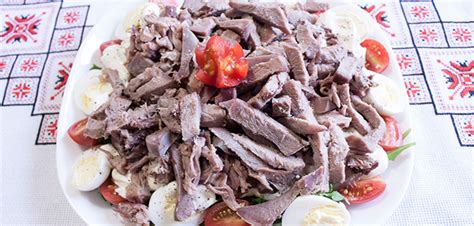 Салат из свиного языка – 3 простых и вкусных рецепта