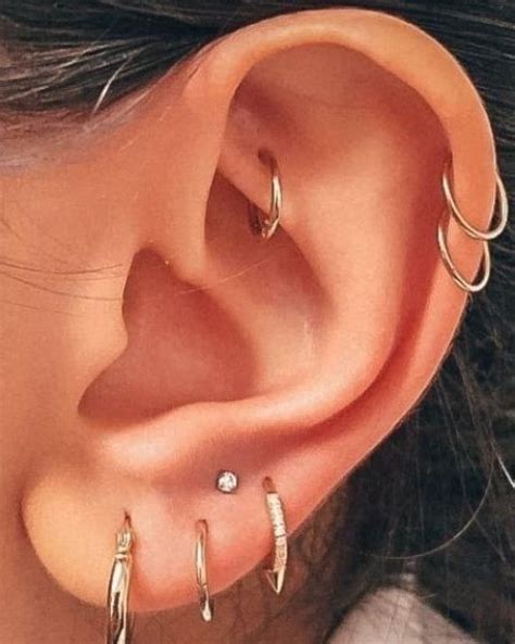 15 Trendy Stacked Lobe Piercing Ideas To Try Right Now - Styleoholic