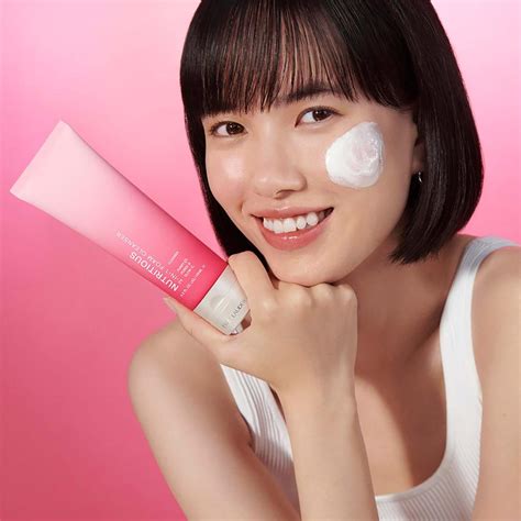 Estée Lauder Nutritious 2-in-1 Foam Cleanser 125 ml | lyko.com