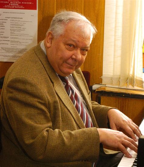 Владислав Казенин — Главное на PianoKafe.com ☕